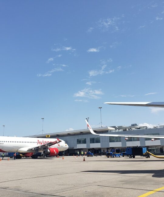 En 2023, aeropuerto de Cúcuta logró movilizar más de 1.5 milllones de pasajeros y registró más de 17 mil operaciones aéreas