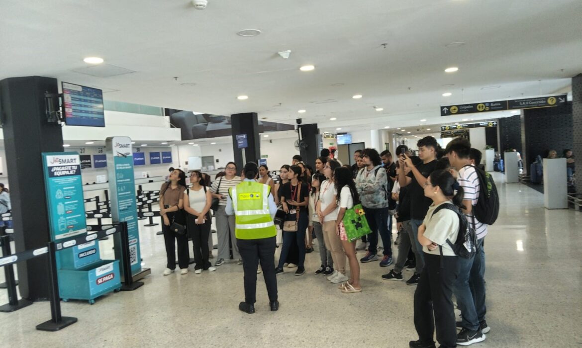 Aerooriente un familia de puertas abiertas